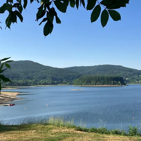 Camping Les Rives Du Du Laouzas Nages
