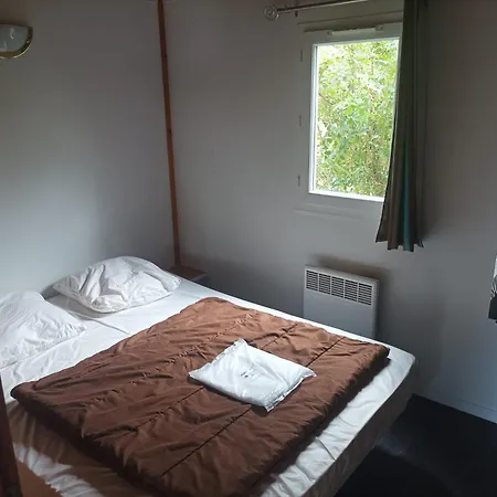 Camping Les Rives Du Du Laouzas *