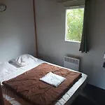 Camping Les Rives Du Du Laouzas *
