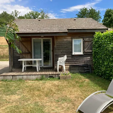Les Rives Du Lac Du Laouzas Campsite Nages