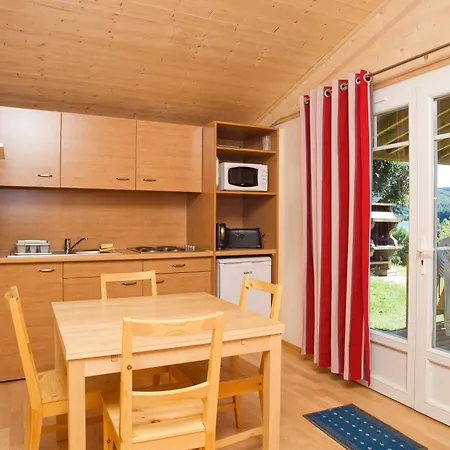 Les Rives Du Du Laouzas Camping Nages