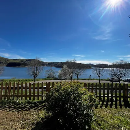 Les Rives Du Du Laouzas